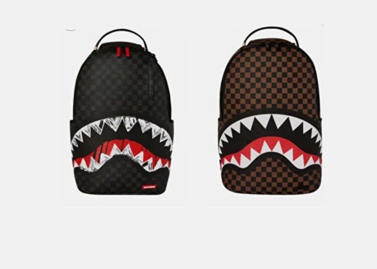 Neden tüm gençler bu çantaları takıyor?