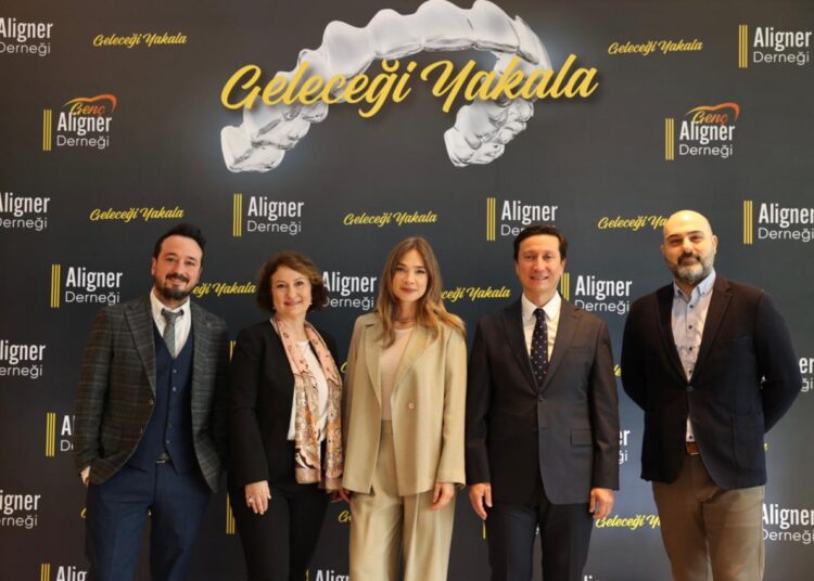 Aligner Derneği’nin araştırması: Ebeveynlerin yüzde 33’ü ortodonti hakkında hiçbir bilgiye sahip değil.