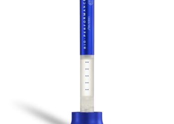 Shiseido Bio-Performance Micro-Click Concentrate ile sıkılaşma ve yenilenme odaklı bakım.
