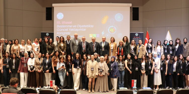 Yemeği kesmek depresyona sürüklüyor!