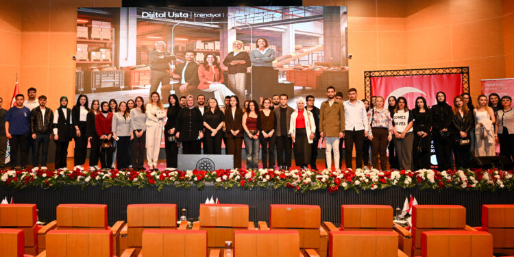 Dijital Usta Projesi’nin Kayseri buluşması gerçekleşti.