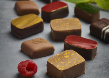 M Chocolate, Dünya Çikolata Günü’nü tatlı sürprizlerle kutluyor.