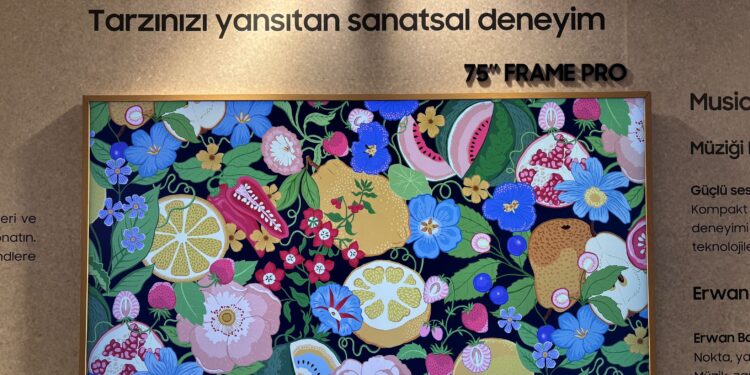 Samsung, AI destekli 2026 TV serisini Türkiye’de tanıttı.