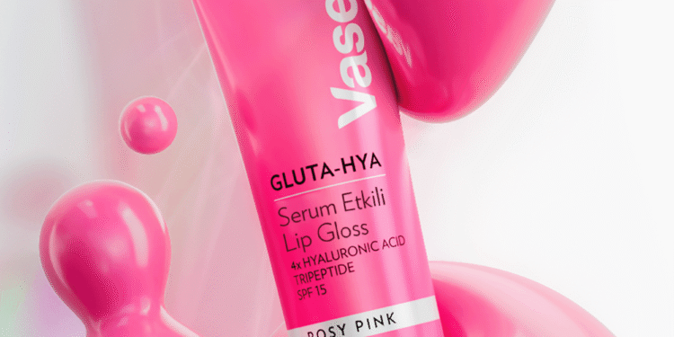 Vaseline® Gluta-Hya’dan dudak bakımına ışıltılı hamle: Gluta-Hya Lip Gloss’la tamamsın gloss kızı.