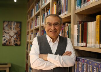 Akran zorbalığı okul kapısında bitmiyor, çocuğun odasına kadar giriyor!