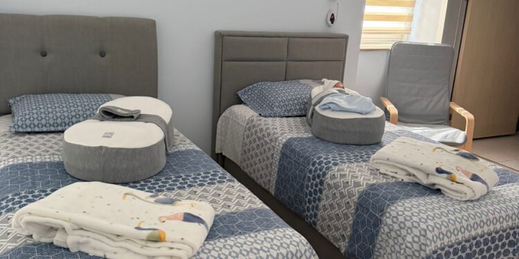 Yataş Bedding, 50. yılında Çorum’da prematüre bebekler için yeni anne-bebek uyum odaları açtı.