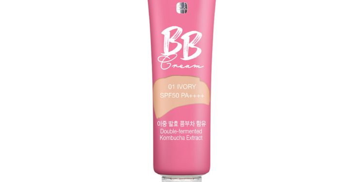 K-Beauty esintisiyle makyaj ve cilt bakımı bir arada: Pure Beauty Watsons’ta!
