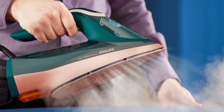 Philips’in akıllı ütüleri yüksek performansla okul hazırlığında ailelerin yükünü hafifletiyor.