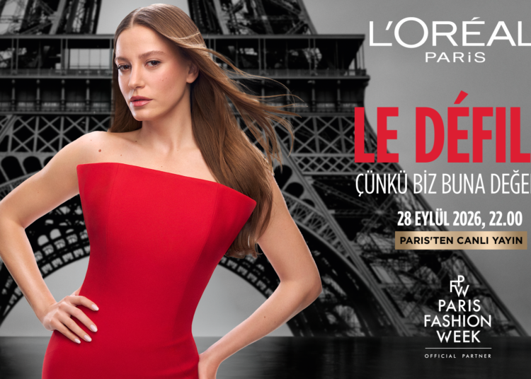 Serenay Sarıkaya Paris’te dünyaca ünlü yıldızlarla aynı podyumda yürüyecek.
