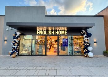 English Home, Türkiye’nin ilk lüks designer outlet’i Florentia Village’da yeni mağazasını açtı.
