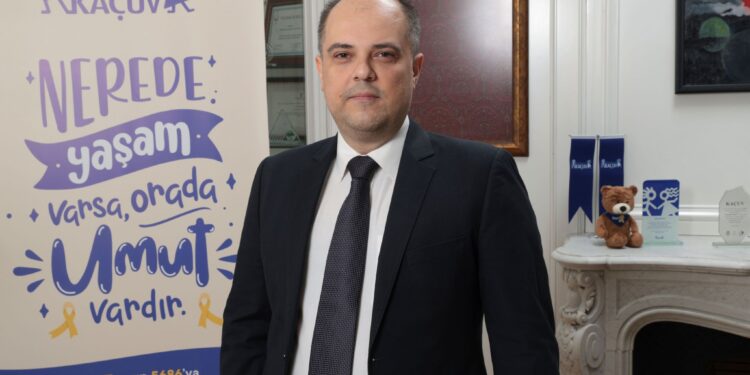 Umudum Eğitim Burs Programı, öğrencilerin geleceğine umut oluyor.