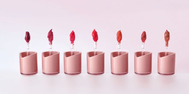 Rossmann’dan makyaj tutkunlarına yepyeni bir konsept: Trends For You.