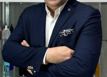 Türkiye kozmetik pazarı 3,3 milyar dolarlık hacmiyle yükselişte.