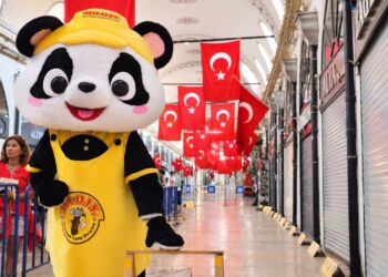 MR.DIY ile Oryantiring heyecanı İstanbul’un tarihi sokaklarına taşınıyor.
