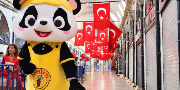 MR.DIY ile Oryantiring heyecanı İstanbul’un tarihi sokaklarına taşınıyor.